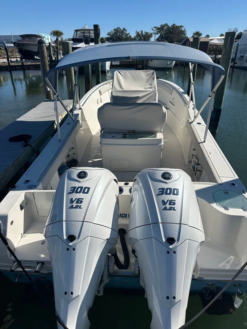 Slide: The Image of Sailfish 32 CC 2022 - 4