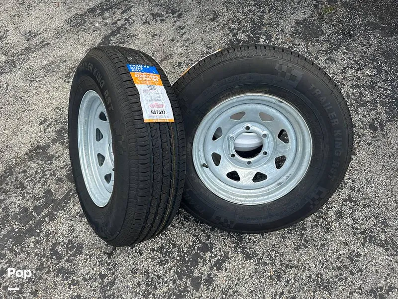 Slide: The Image of Pro-Line 29 Super Sport 2008 - 15584999