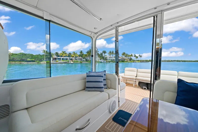 Slide: The Image of MJM 43ZI 2021 - 25