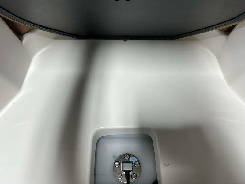 Slide: The Image of Malibu 23LSV 2021 - 64