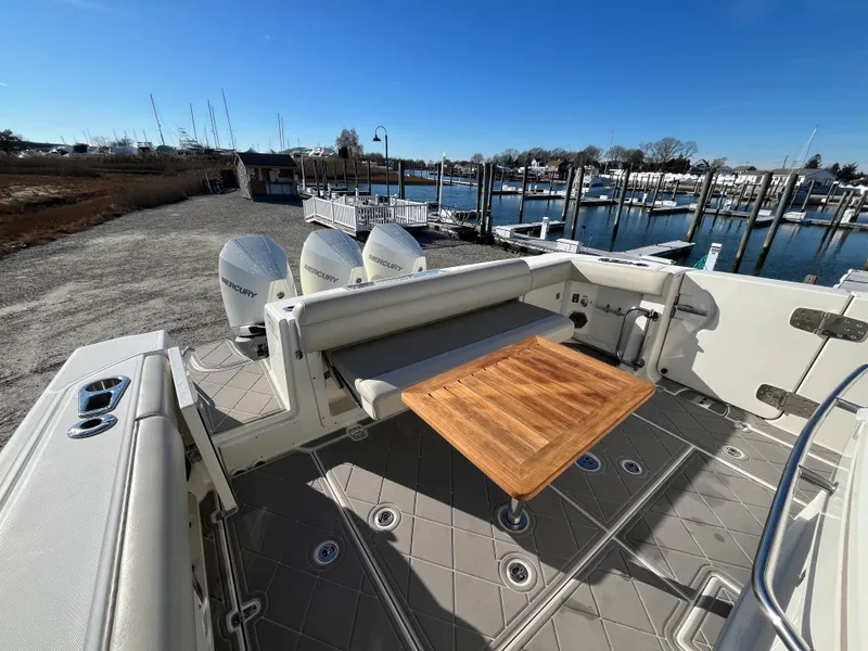 Slide: The Image of Boston Whaler 380 Outrage 2021 - 12