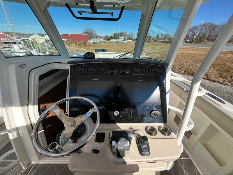 Slide: The Image of Boston Whaler 380 Outrage 2021 - 31