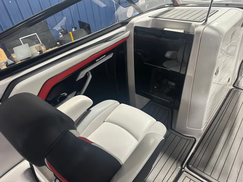 Slide: The Image of Yamaha 242X 2018 - 5