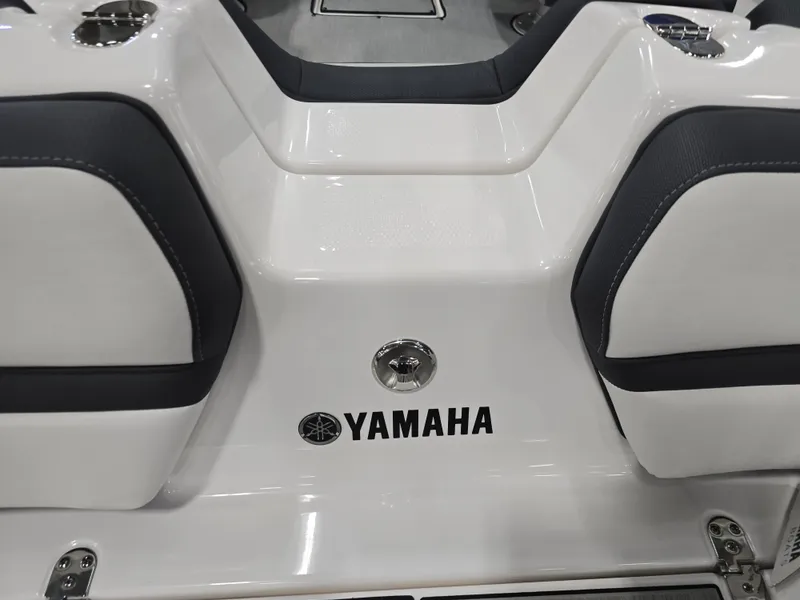 Slide: The Image of Yamaha SX195 2026 - 26