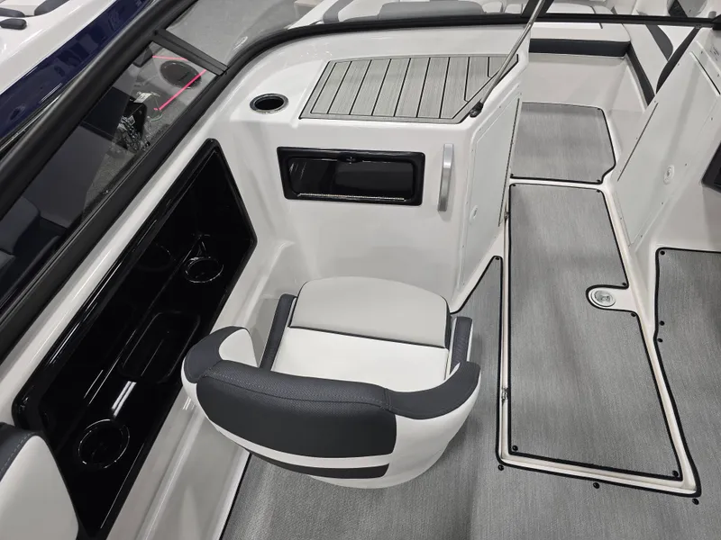 Slide: The Image of Yamaha SX195 2026 - 8