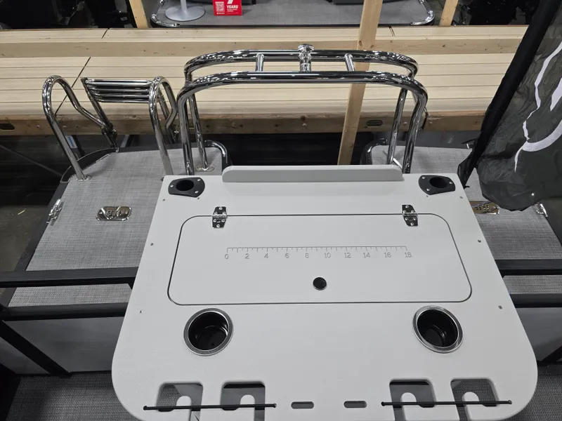 Slide: The Image of Starcraft VX 24 FD 2026 - 26