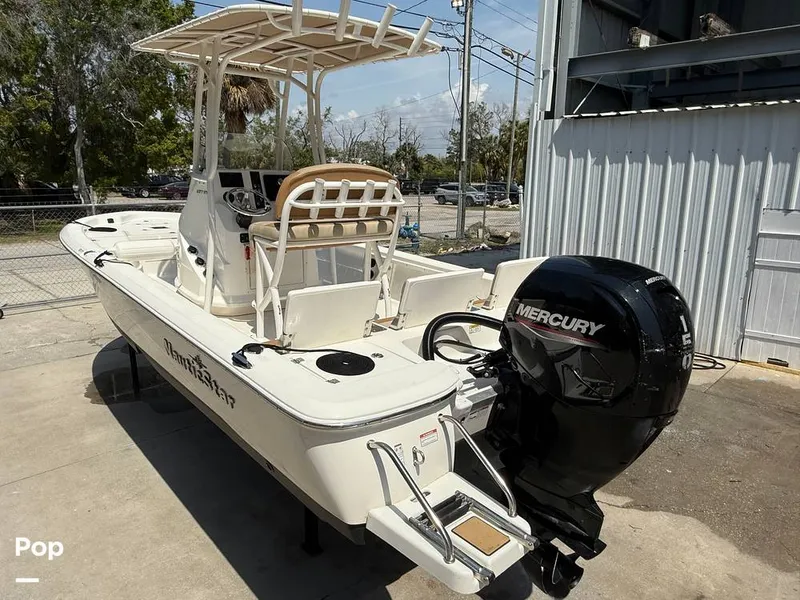 Slide: The Image of NauticStar 227 XTS 2023 - 15282625