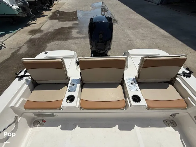 Slide: The Image of Cockpit Fold-away Jump Seats - 15282470