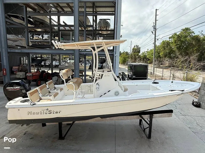 Slide: The Image of NauticStar 215 XTS 2023 - 15283379