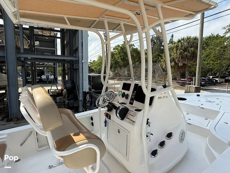 Slide: The Image of NauticStar 215 XTS 2023 - 15283380