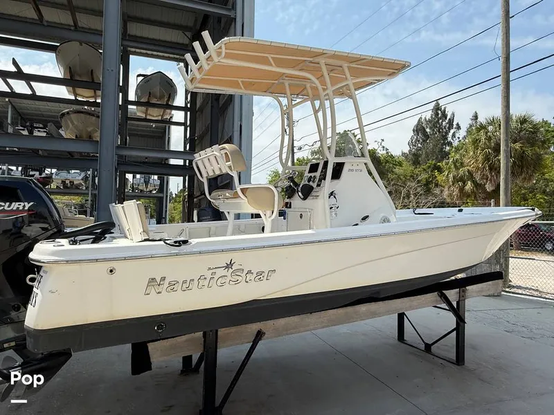 Slide: The Image of NauticStar 215 XTS 2023 - 15283367