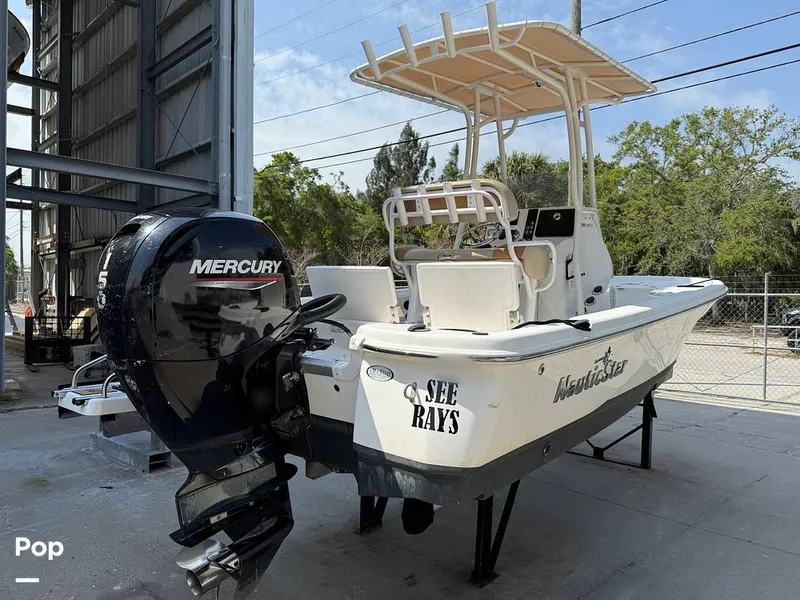 Slide: The Image of NauticStar 215 XTS 2023 - 15283368