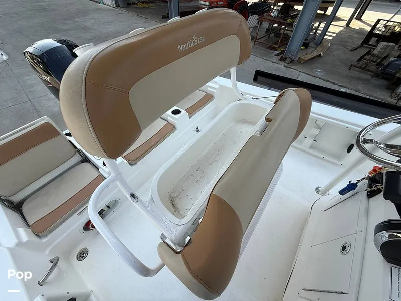 Slide: The Image of NauticStar 215 XTS 2023 - 15283402