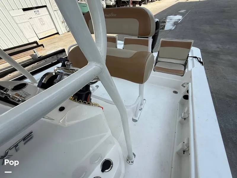 Slide: The Image of NauticStar 215 XTS 2023 - 15283487