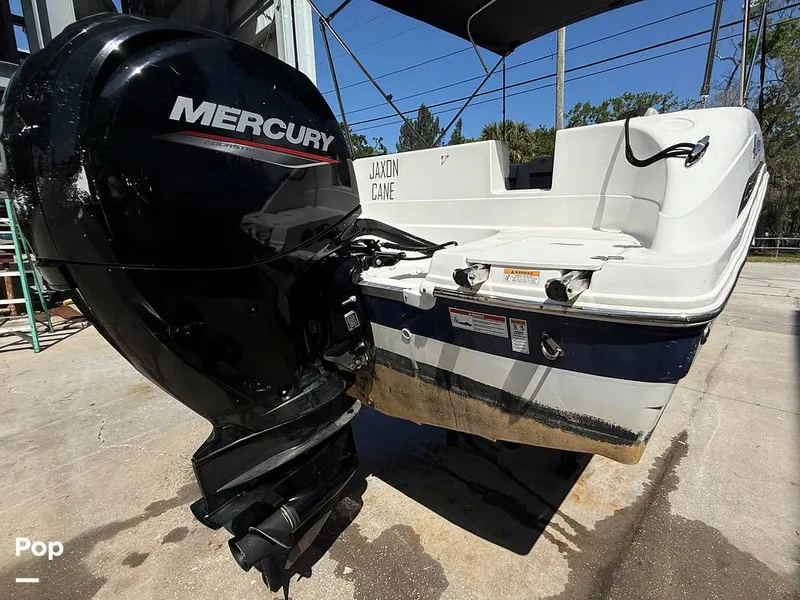 Slide: The Image of Hurricane SS 192 RL 2022 - 15304142