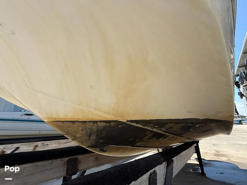 Slide: The Image of Hurricane SS 192 RL 2022 - 15304158