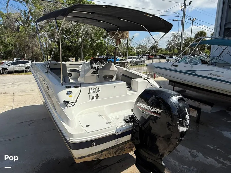 Slide: The Image of Hurricane SS 192 RL 2022 - 15304051