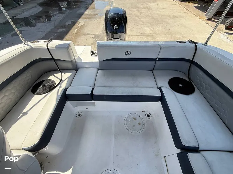 Slide: The Image of Hurricane SS 192 RL 2022 - 15304071