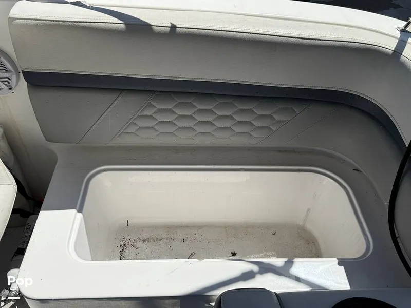 Slide: The Image of Hurricane SS 192 RL 2022 - 15304079