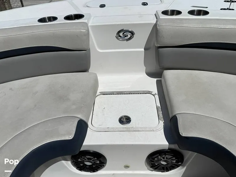 Slide: The Image of Hurricane SS 192 RL 2022 - 15304106