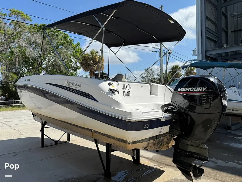 Slide: The Image of Hurricane SS 192 RL 2022 - 15304125