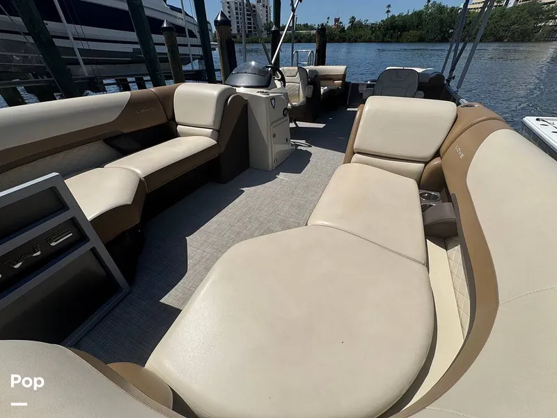 Slide: The Image of Lowe SS 230W 2024 - 15306466