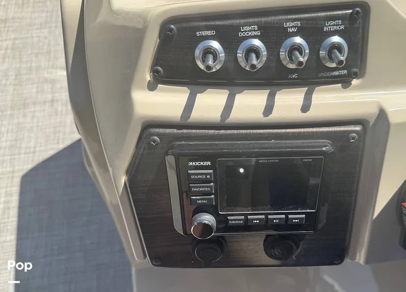 Slide: The Image of Lowe SS 230W 2024 - 15306471