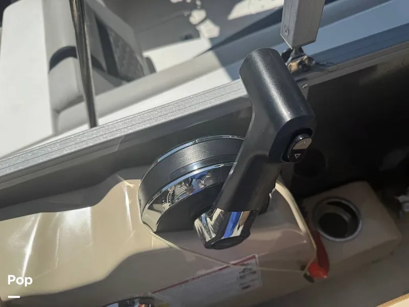 Slide: The Image of Lowe SS 230W 2024 - 15306491