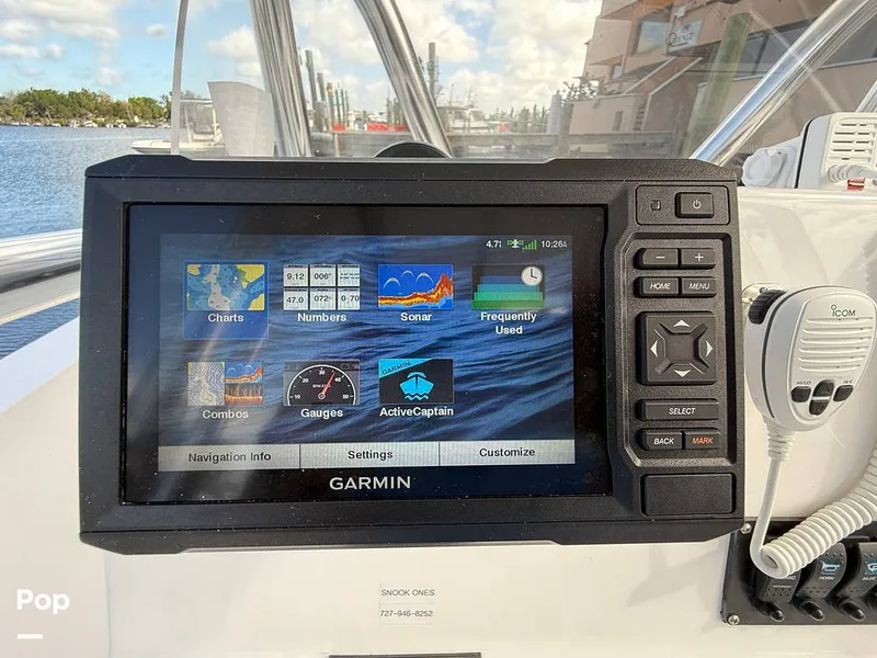 Slide: The Image of Garmin Display - 15319452