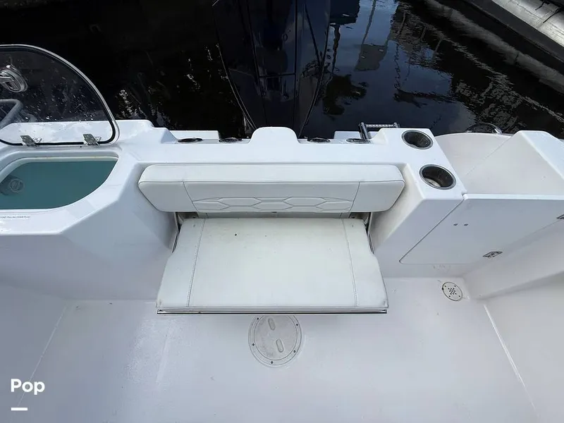 Slide: The Image of Fild-up Stern Seat - 15319450