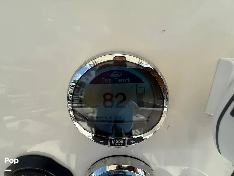 Slide: The Image of Sailfish 242 CC 2023 - 15319935