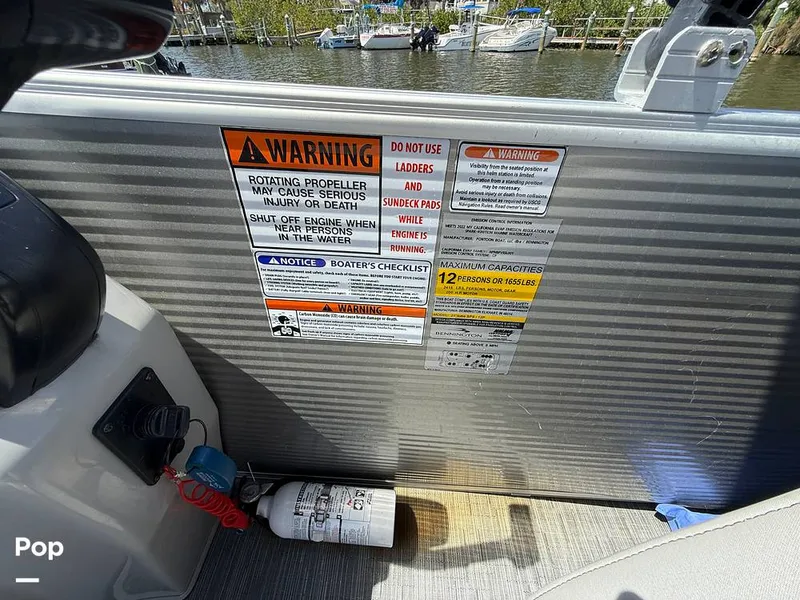 Slide: The Image of Bennington S22 2023 - 15322802