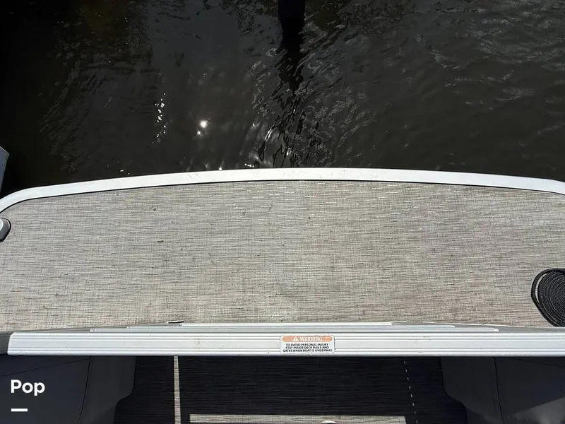 Slide: The Image of Bennington S22 2023 - 15322826