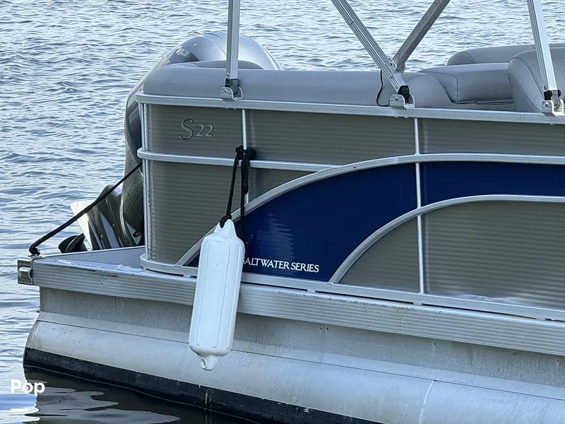 Slide: The Image of Bennington S22 2023 - 15322827