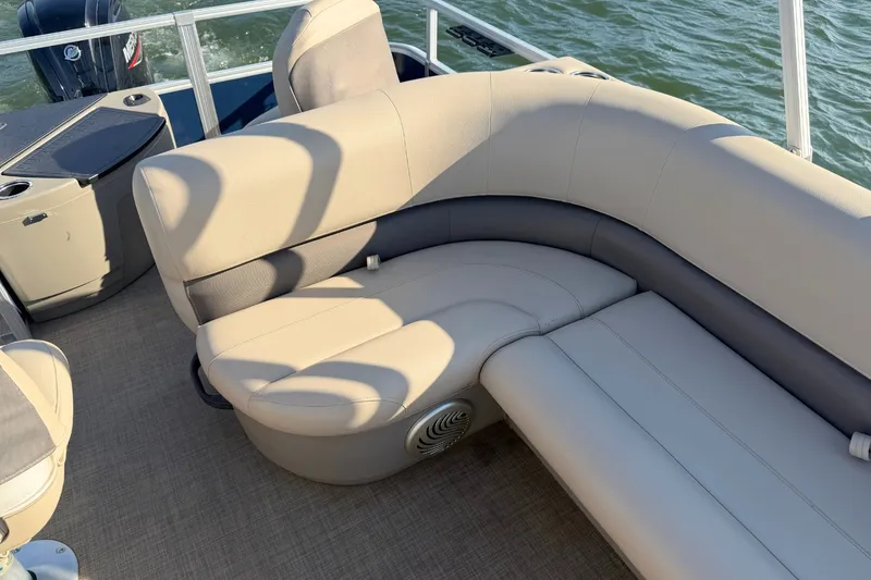 Slide: The Image of Sun Tracker BB18 2023 - 12