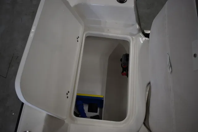Slide: The Image of Key West Boats 1720 CC 2026 - 32