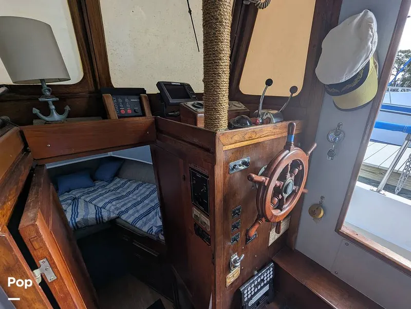 Slide: The Image of Marine Trader 34 1974 - 15296261