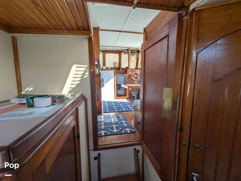 Slide: The Image of Marine Trader 34 1974 - 15296300