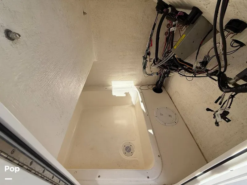 Slide: The Image of Center Console W/storage - 15329015