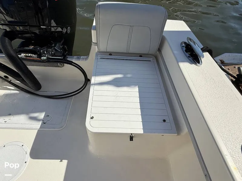 Slide: The Image of Maycraft 208 CC 2023 - 15329044