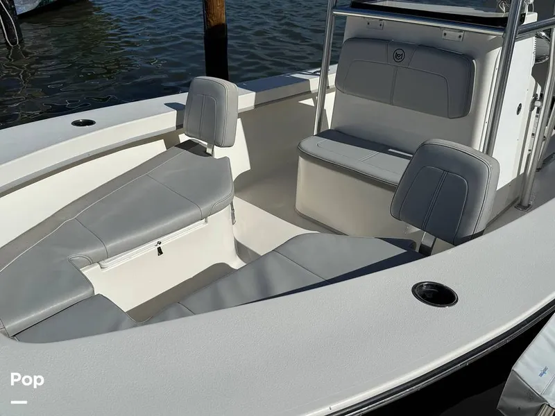 Slide: The Image of Bow Seating With Backrests - 15328984