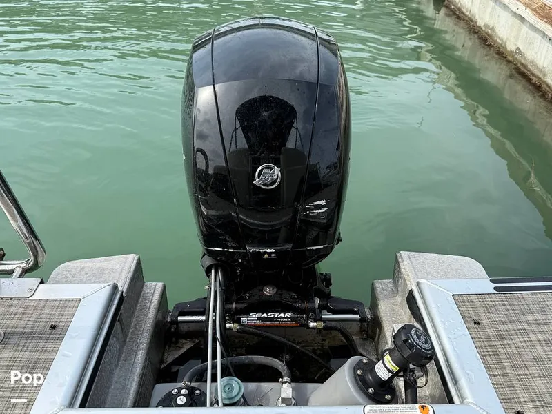 Slide: The Image of Harris Cruiser 230 2023 - 15283817