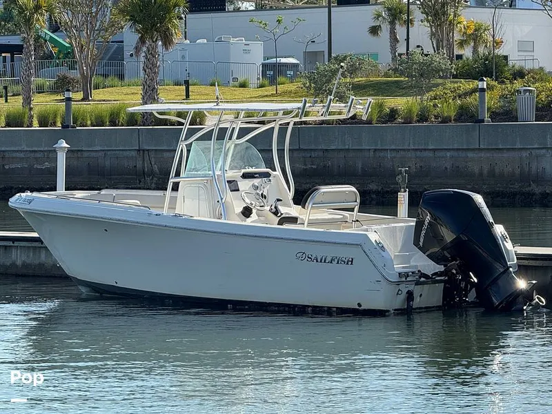 Slide: The Image of Sailfish 242 CC 2023 - 15369838