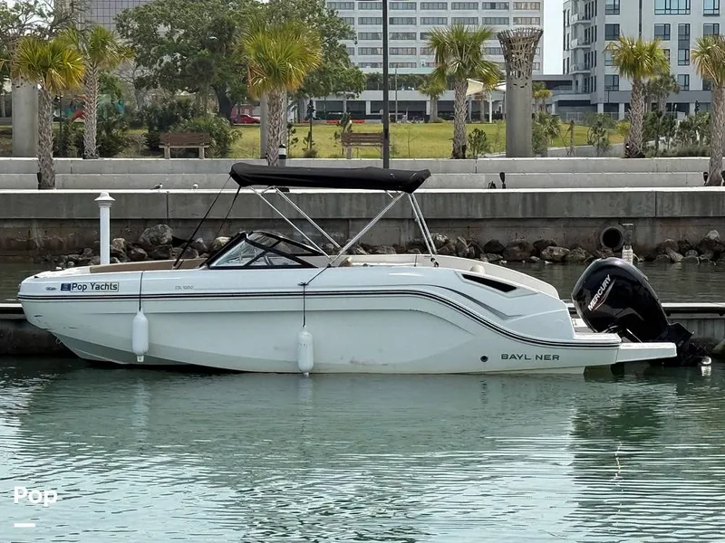 Slide: The Image of Bayliner DX2200 2024 - 15283934