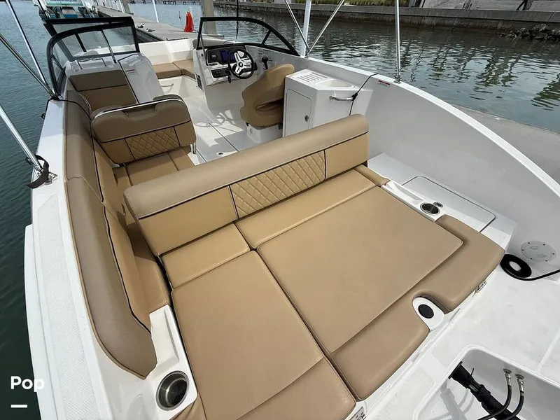 Slide: The Image of Bayliner DX2200 2024 - 15283952