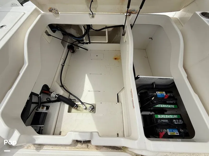 Slide: The Image of Bayliner DX2200 2024 - 15283959