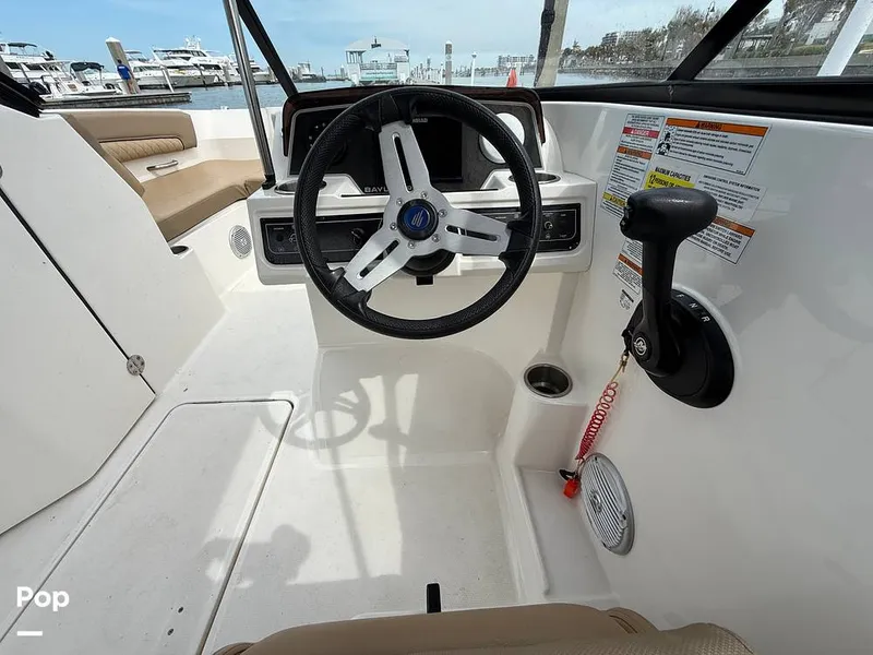 Slide: The Image of Bayliner DX2200 2024 - 15283966