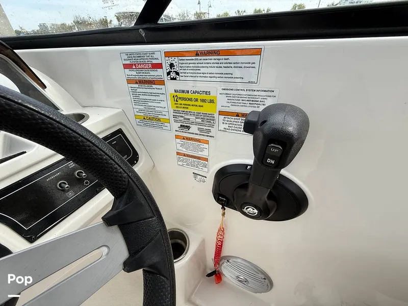 Slide: The Image of Bayliner DX2200 2024 - 15283970