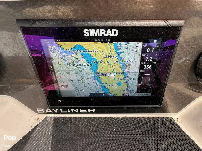 Slide: The Image of Bayliner DX2200 2024 - 15283975