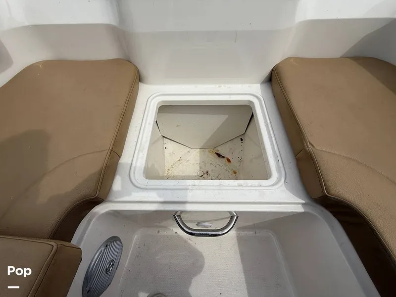 Slide: The Image of Bayliner DX2200 2024 - 15283990